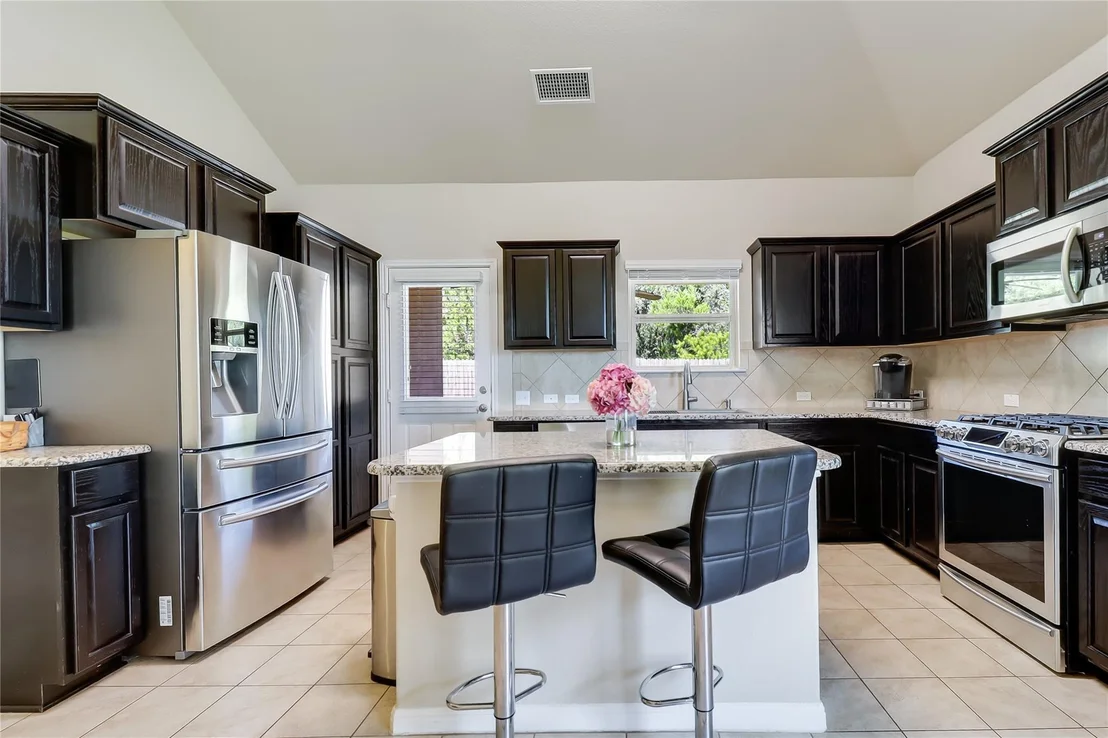 Photo of 1425 Hamiltons WAY