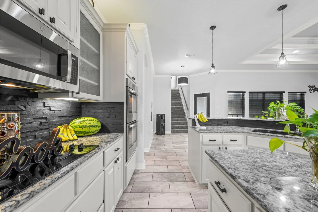 Photo of 4906 Deerwood LOOP