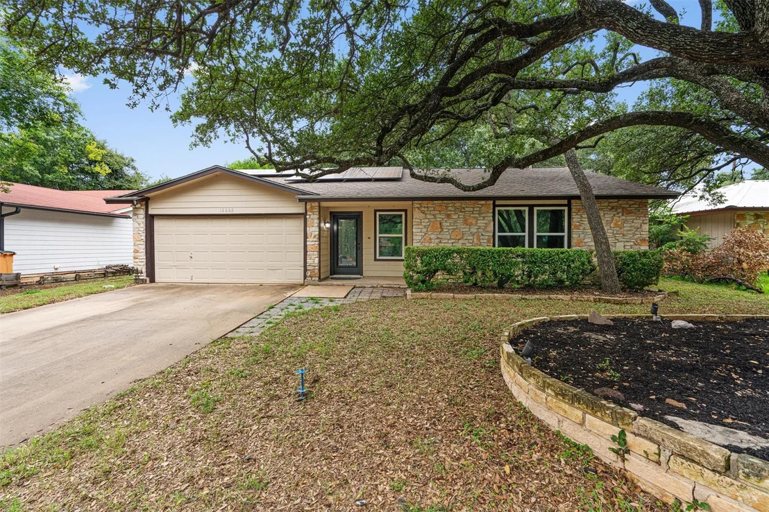 Photo of 12202 Grimsley DR