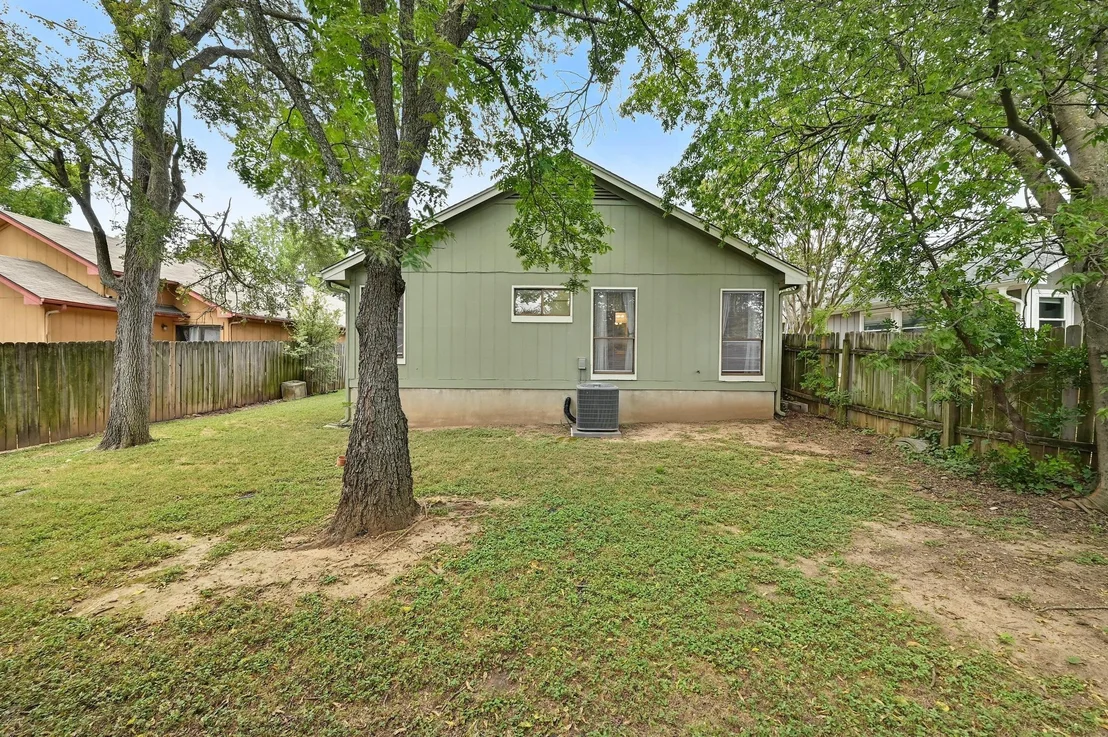 Photo of 14573 ROBERT I WALKER BLVD