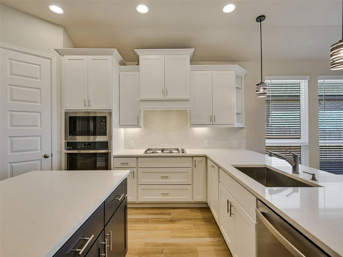 Photo of 131 Plumbago LOOP