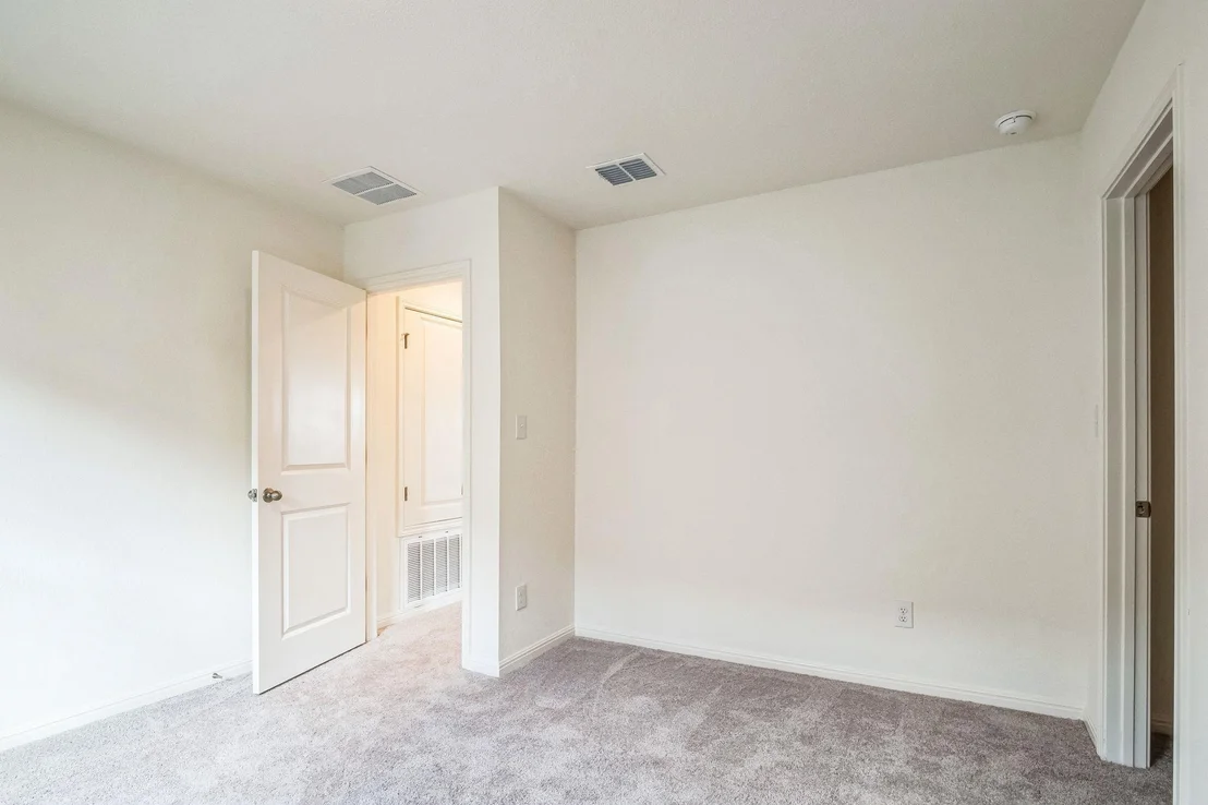 Photo of 116 BLUEGILL DR
