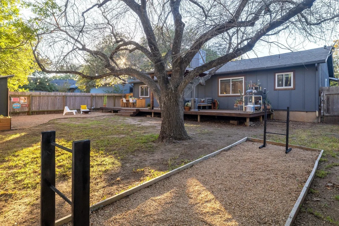 Photo of 7801 Wakefield DR