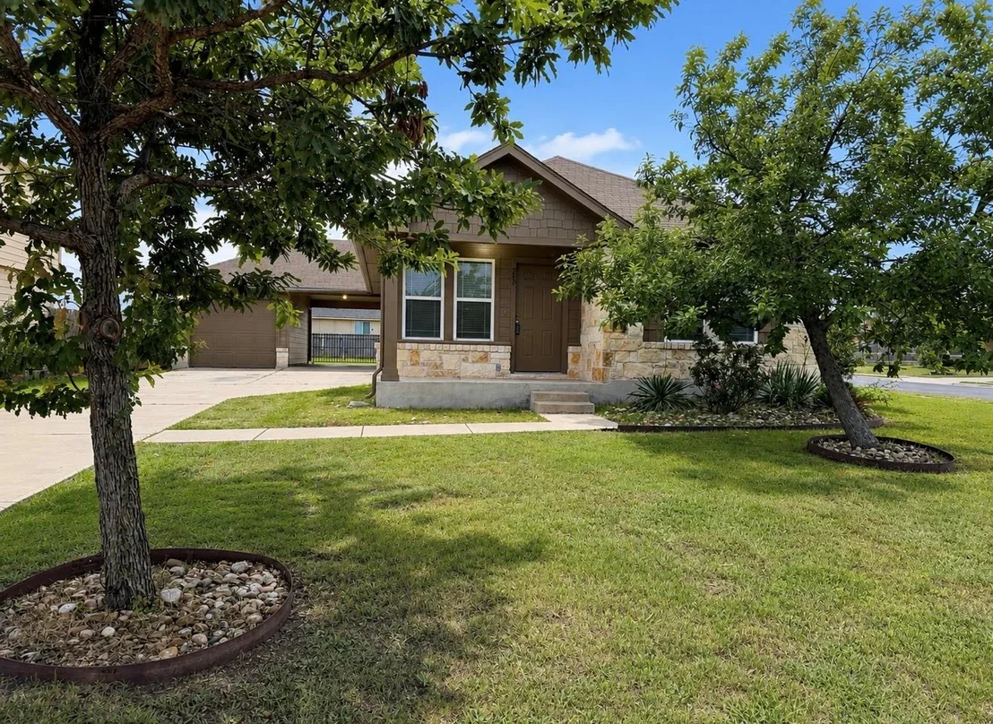 Photo of 200 McCoy LN