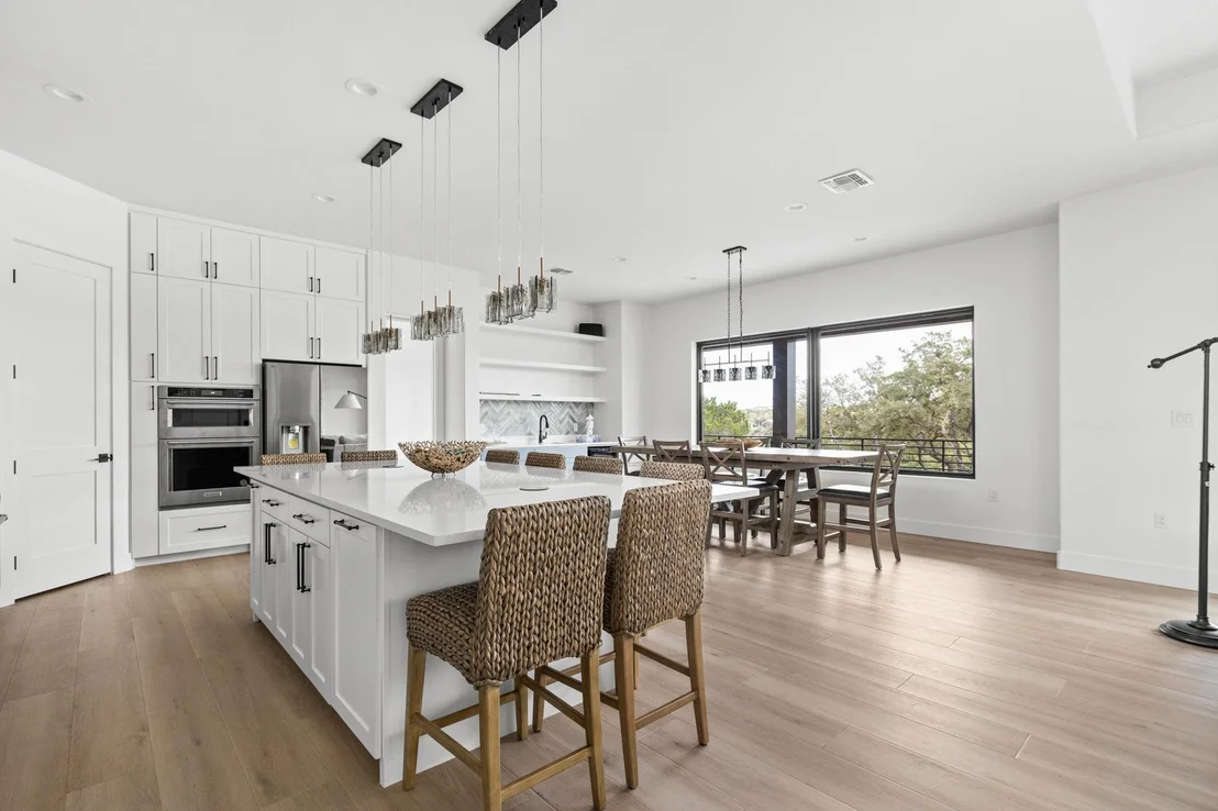 Photo of 1105 Oak Hurst RD