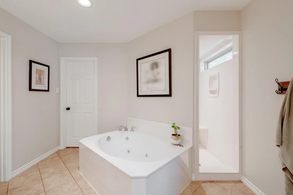Photo of 1200 County Road 233