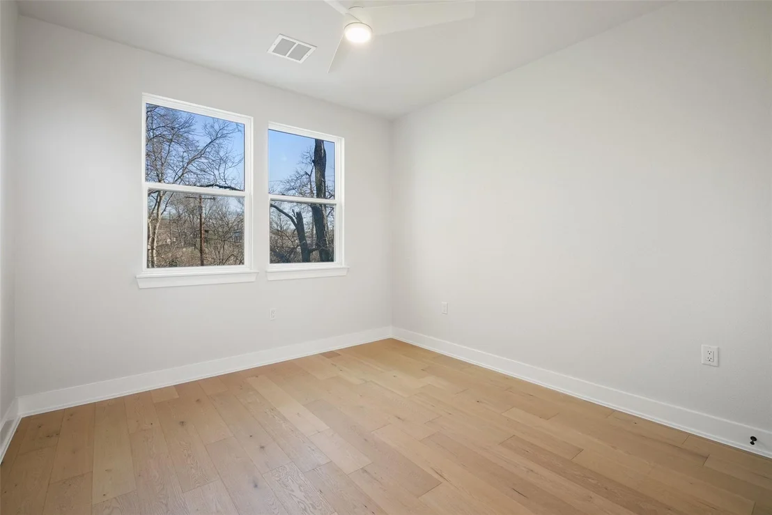 Photo of Unit 2 at 5109 Stone Gate DR
