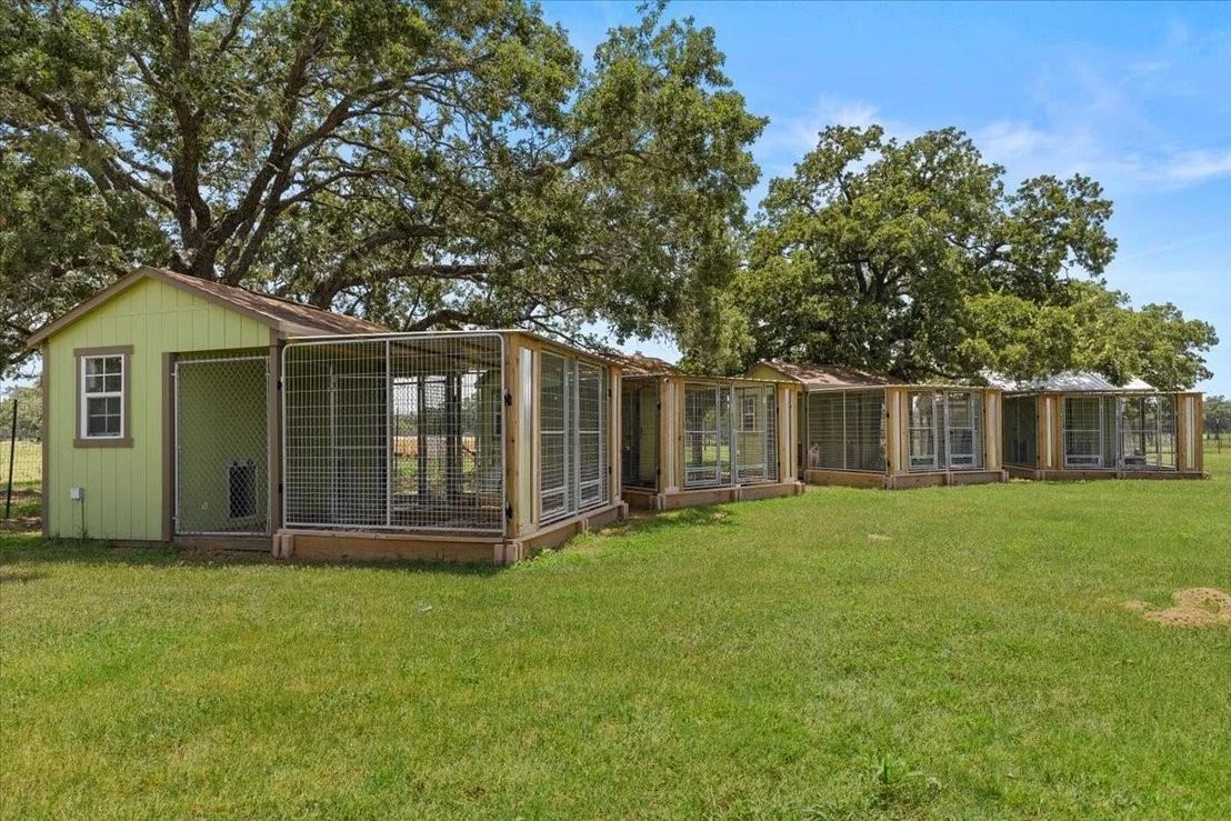 Photo of 414 Walnut Creek RD