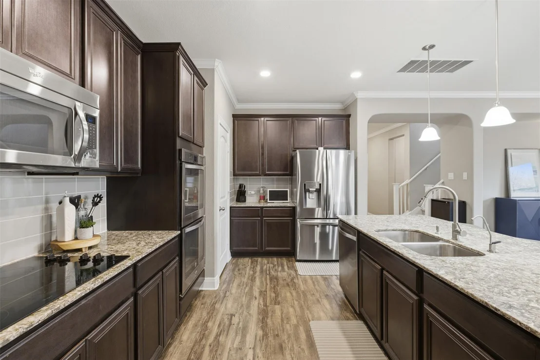 Photo of 1011 Toltec TRL