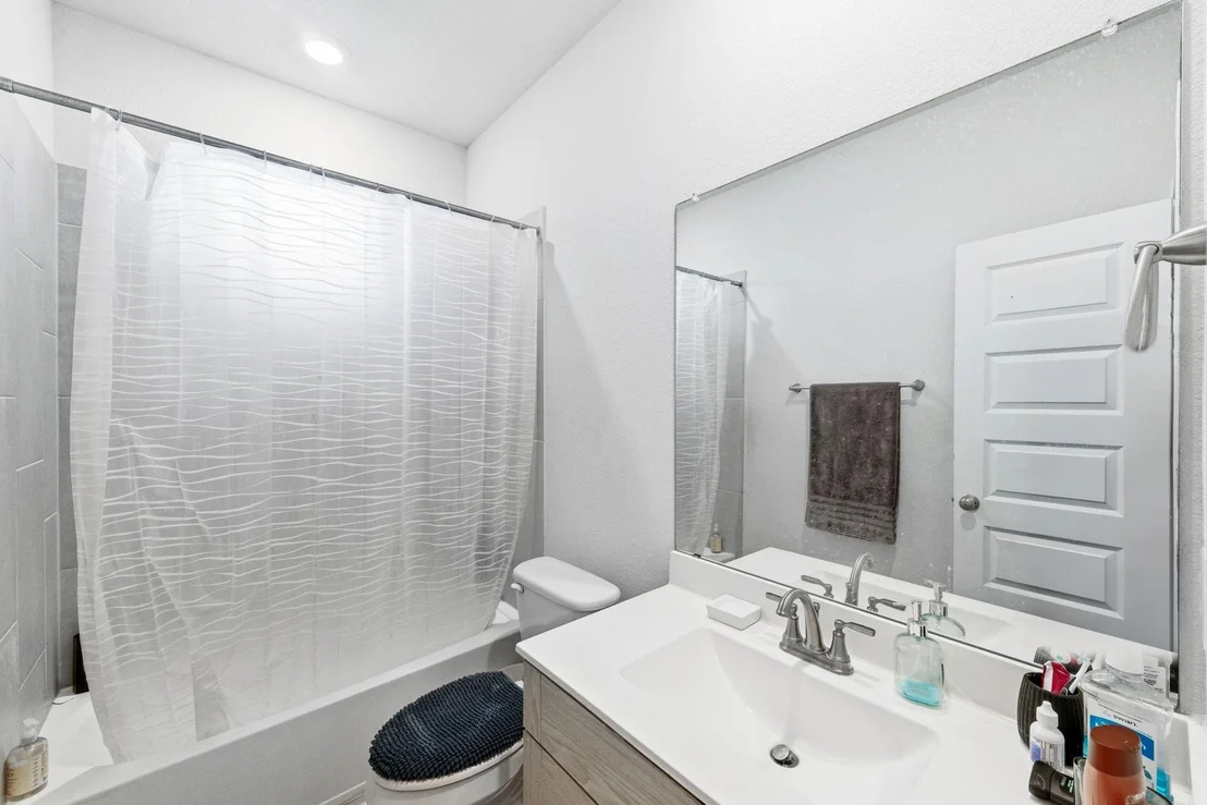 Photo of 241 Banff DR