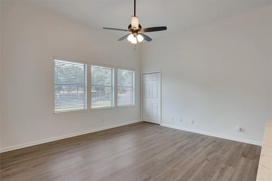 Photo of Unit 105 at 7501 Shadowridge Run