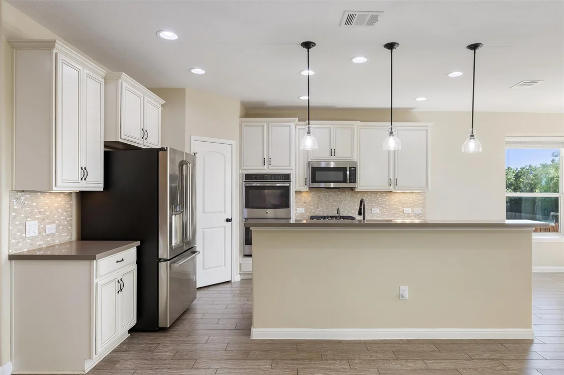 Photo of 11512 Reading WAY