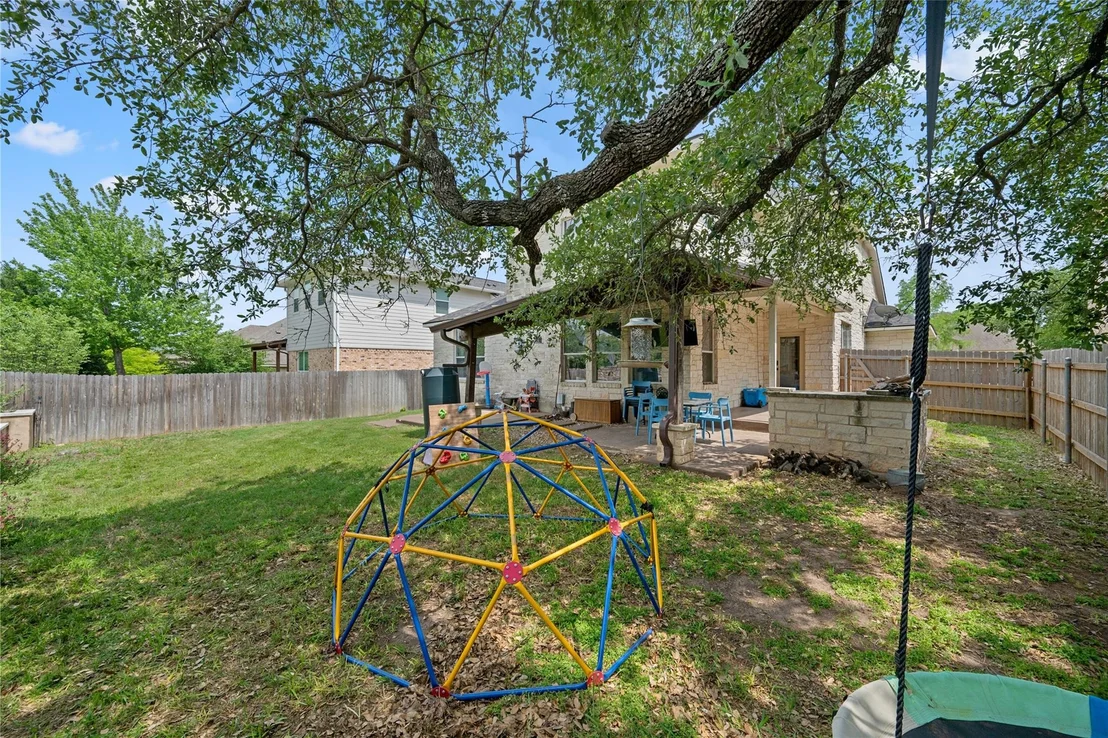 Photo of 605 Hickory Run DR
