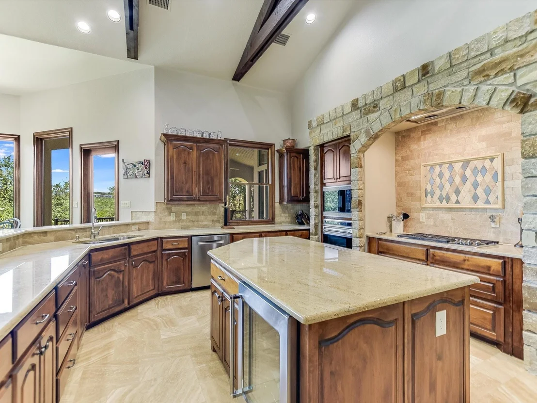 Photo of 6000 Lantern View DR