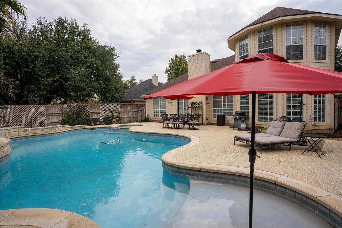 Photo of 902 Princeton CV