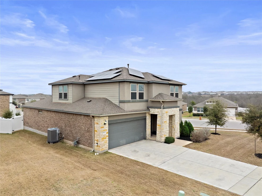 Photo of 11621 River Plantation DR