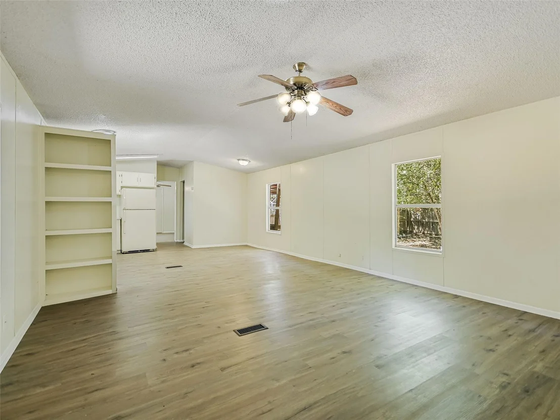 Photo of 12965 River RD