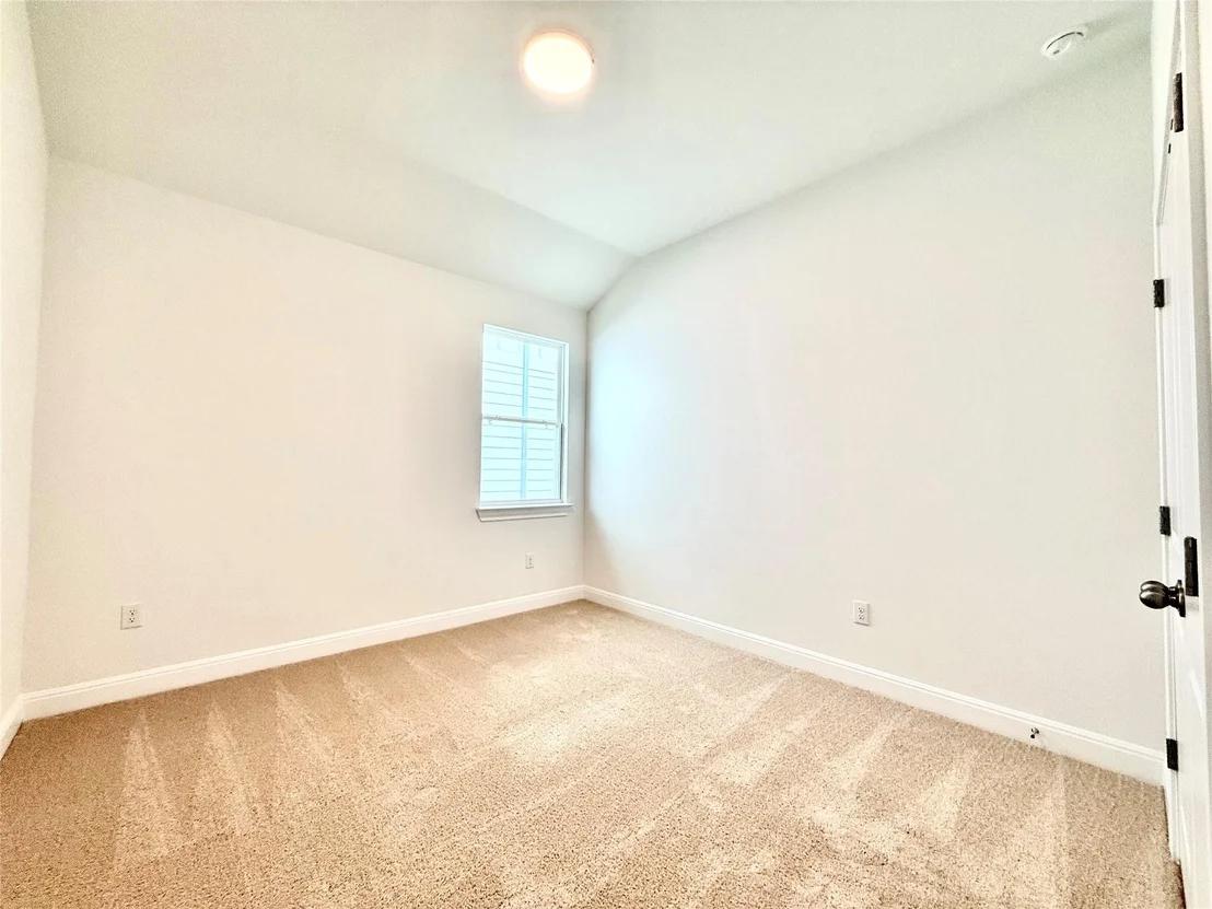 Photo of 461 Young ST