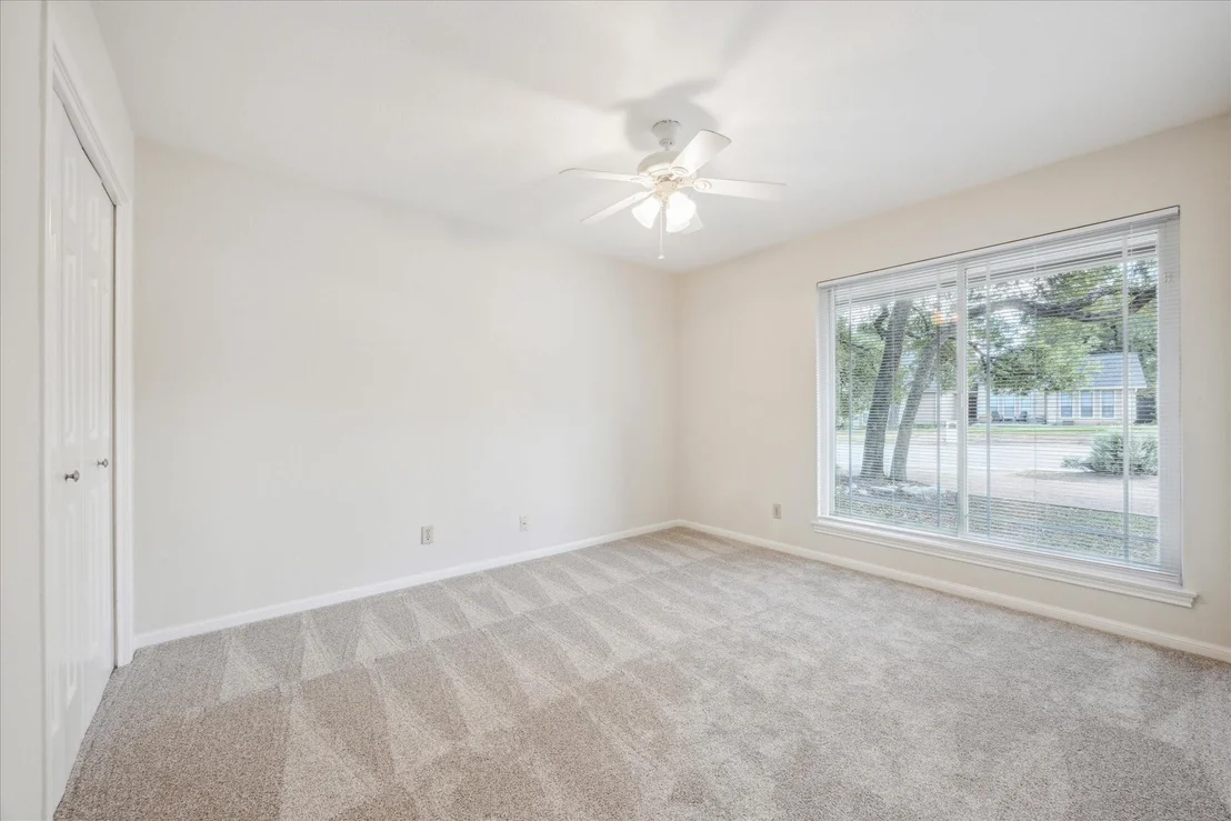 Photo of 1318 Lost Creek BLVD