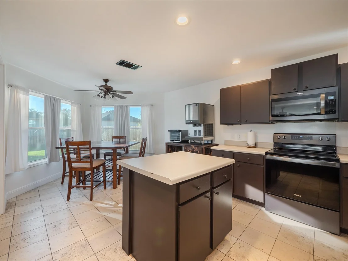 Photo of 401 Bello DR