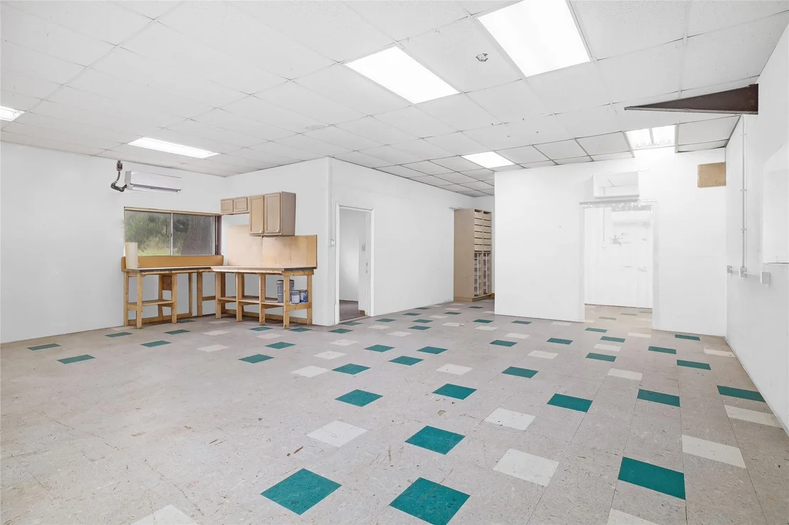 Photo of 16 Tall Oaks TRL