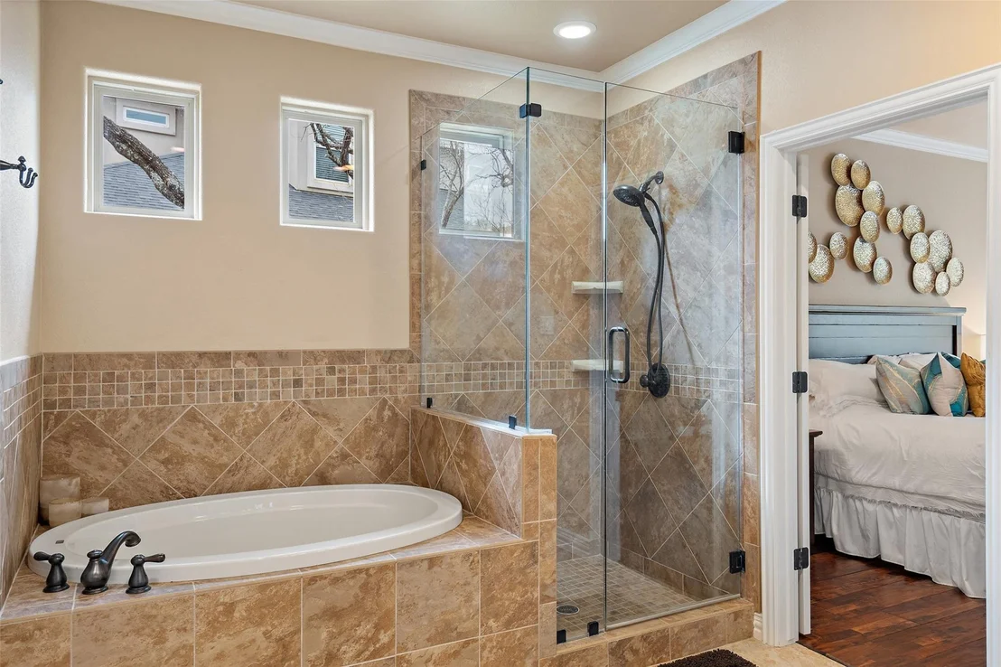 Photo of 118 Bridgepoint DR
