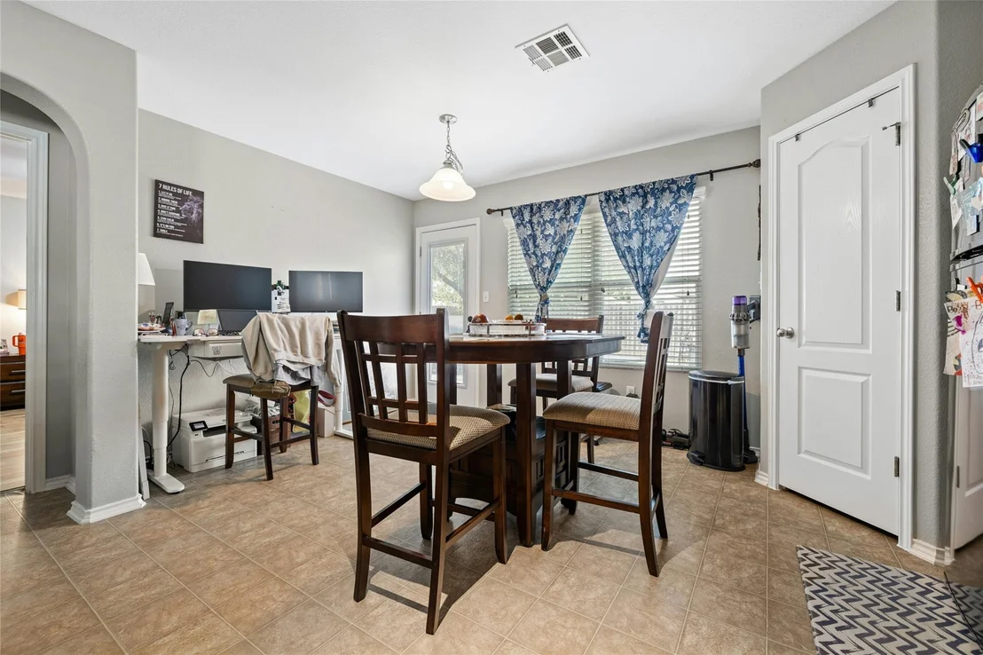 Photo of 3204 Barksdale DR