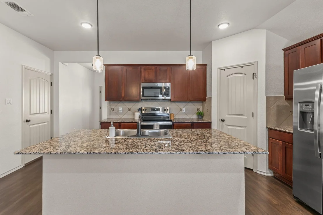 Photo of 6607 Cassidy LN