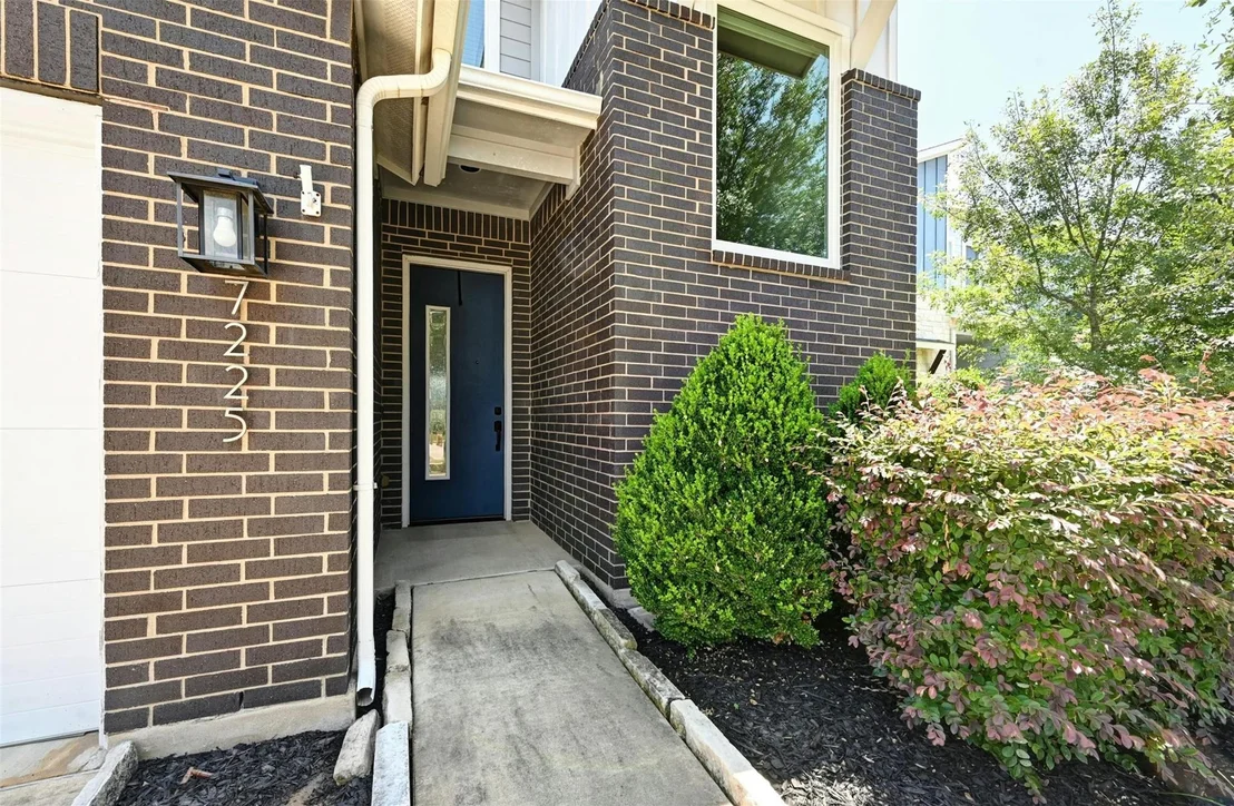 Photo of 7225 Brick Slope PATH