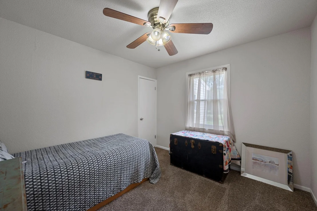 Photo of 14941 Cedar Valley RD