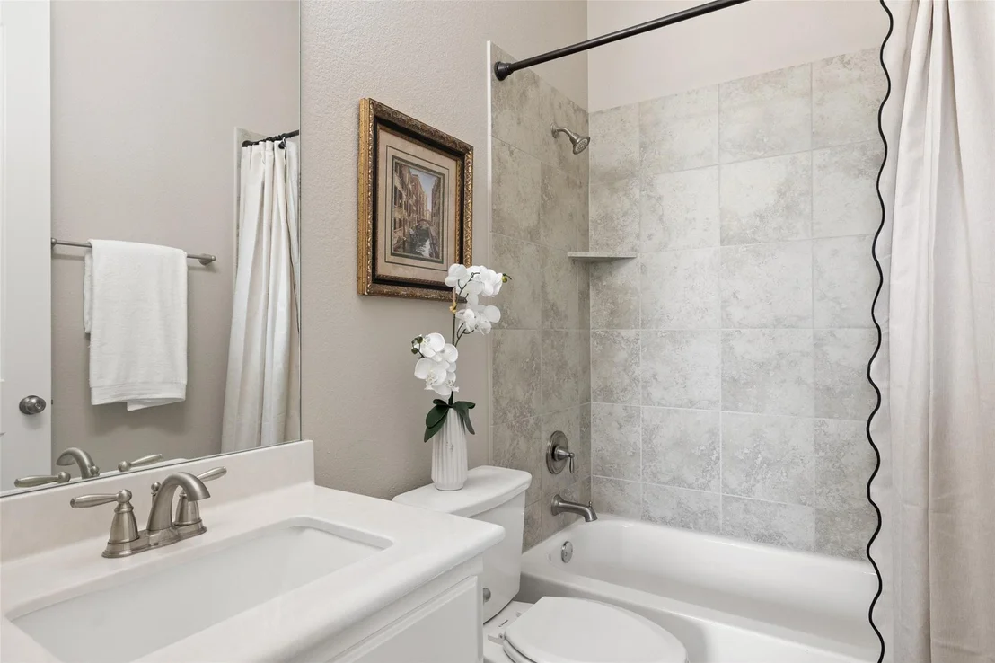 Photo of 107 Birdstone LN