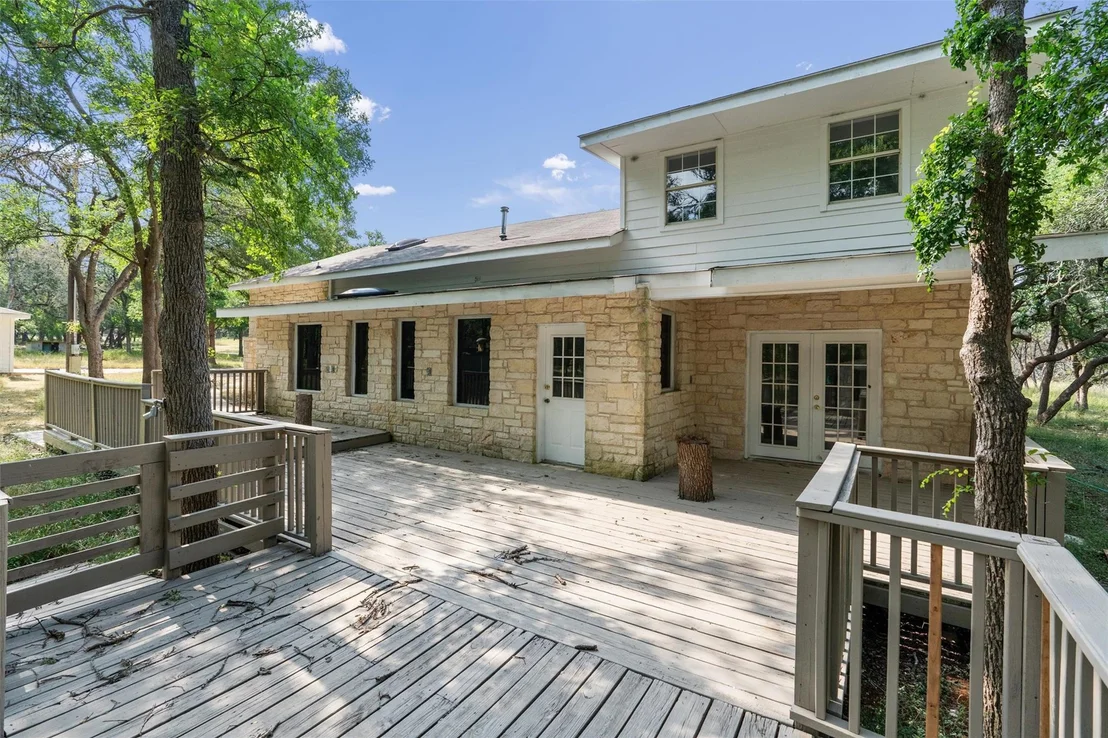 Photo of 601 Deertrail DR