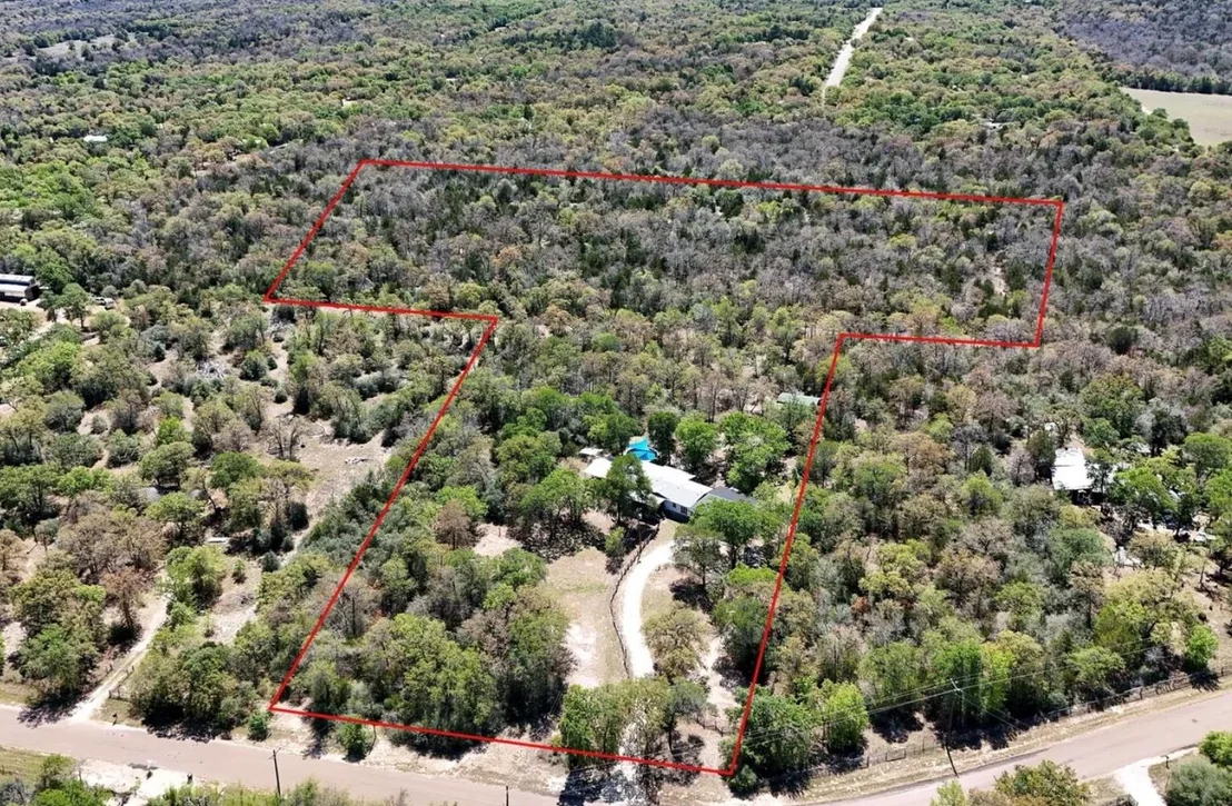 Photo of 541 Hidden Oaks DR