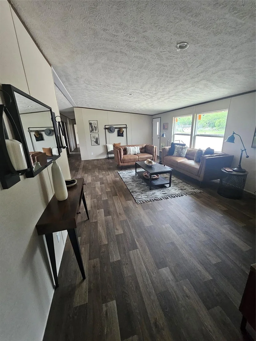 Photo of 289 Oak Arbor TRL