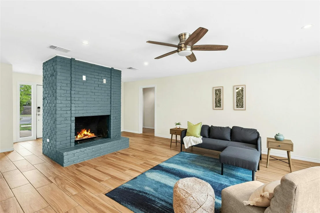 Photo of 4805 Duval RD