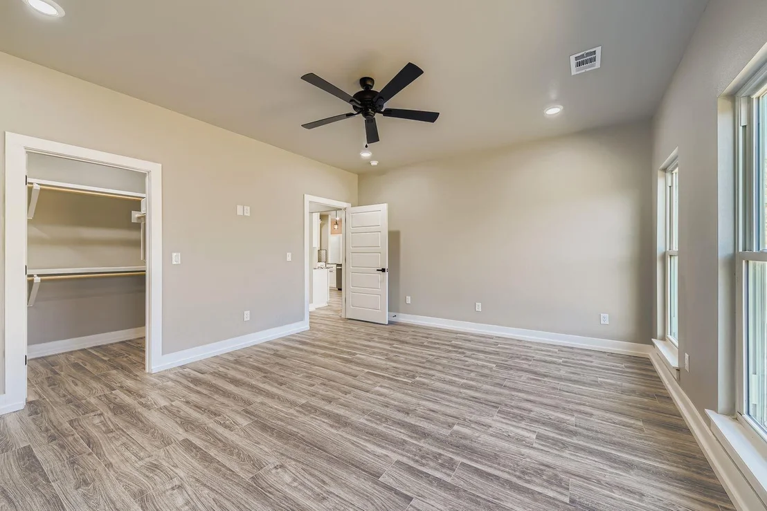 Photo of 1403 Sunset DR