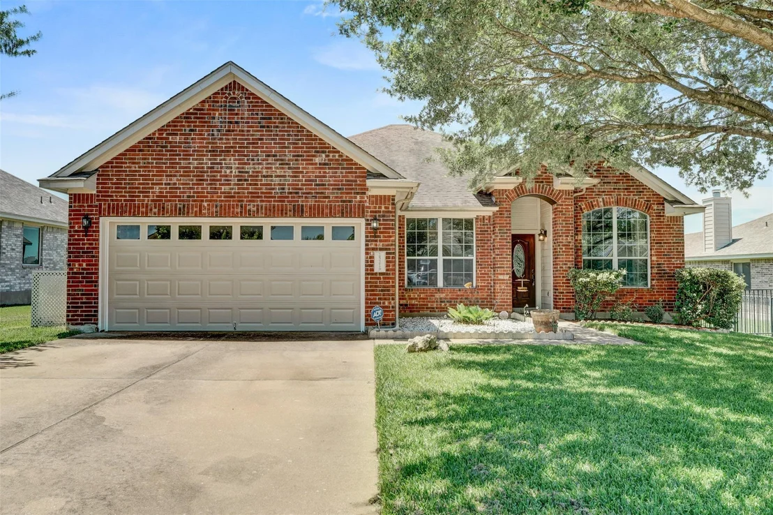 Photo of 2521 AMEN CORNER RD