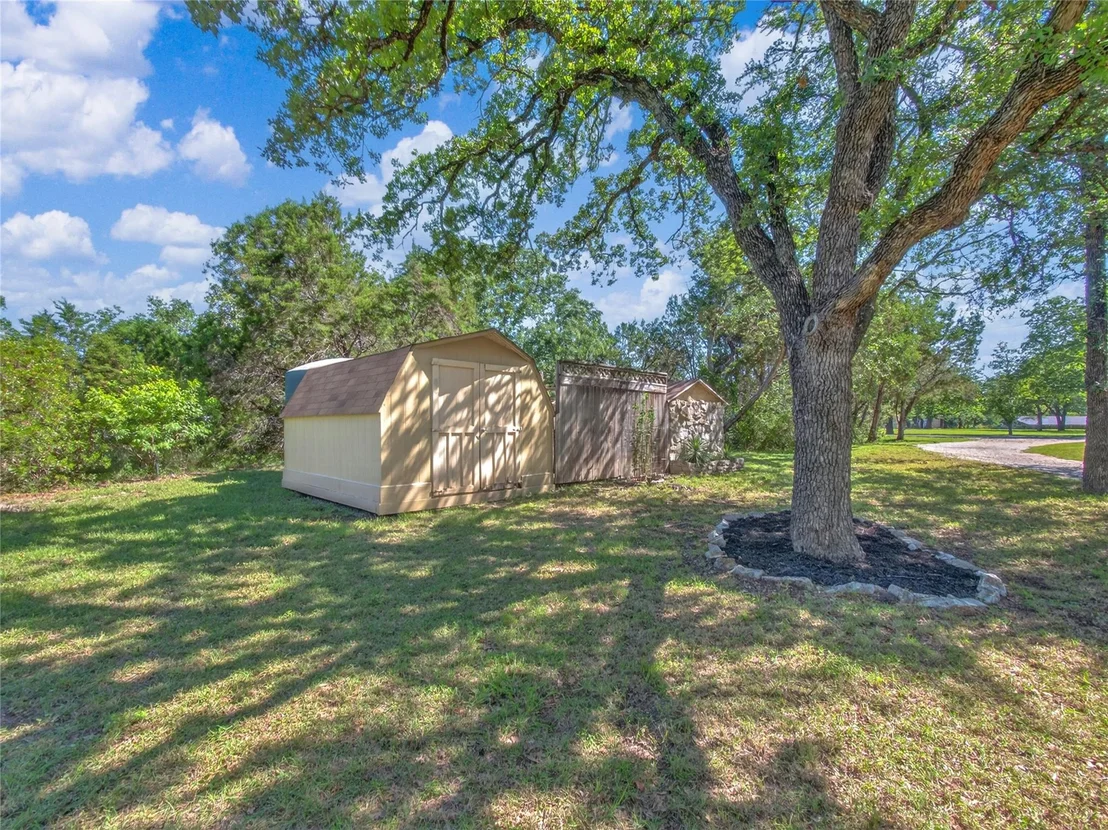 Photo of 613 Breakaway RD