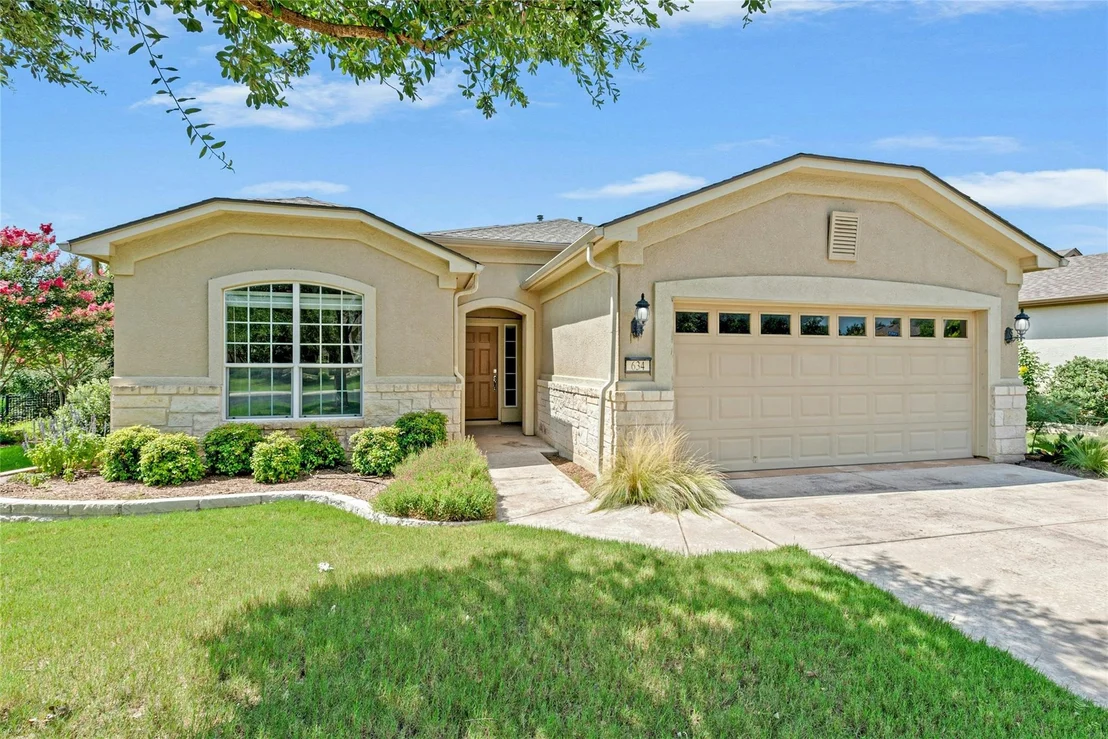 Photo of 634 Apache Mountain LN