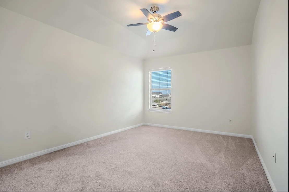 Photo of 413 Longhorn Cavern RD
