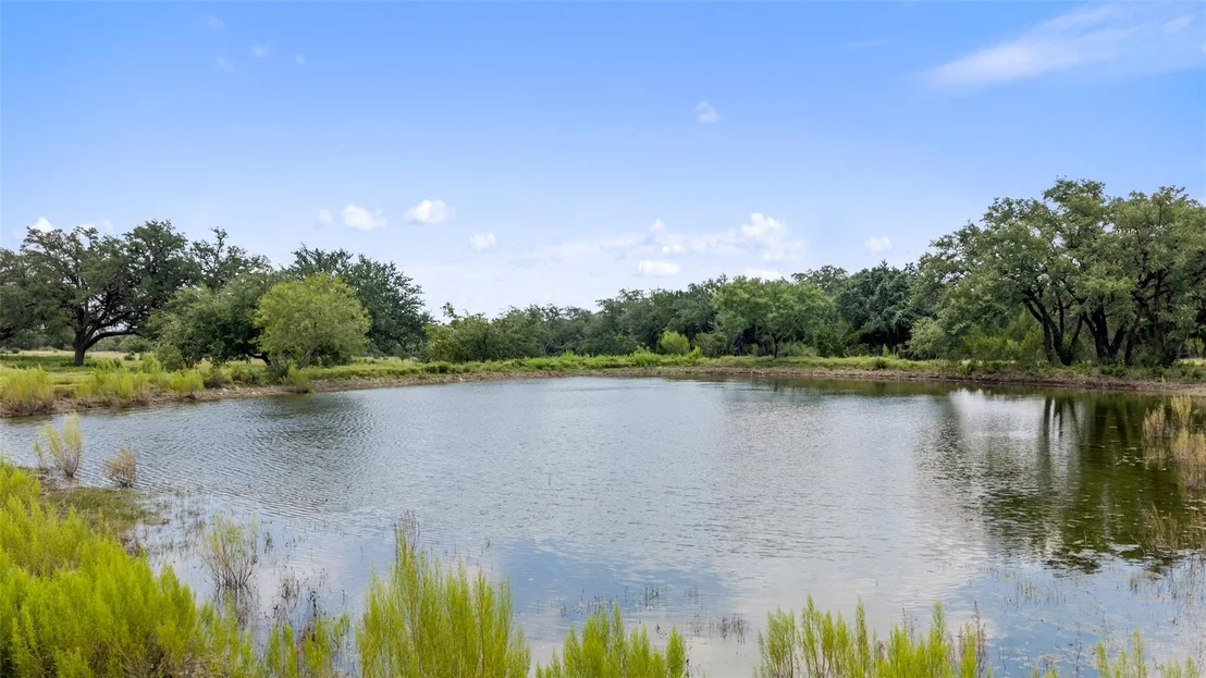 Photo of 365 Gipson Rd