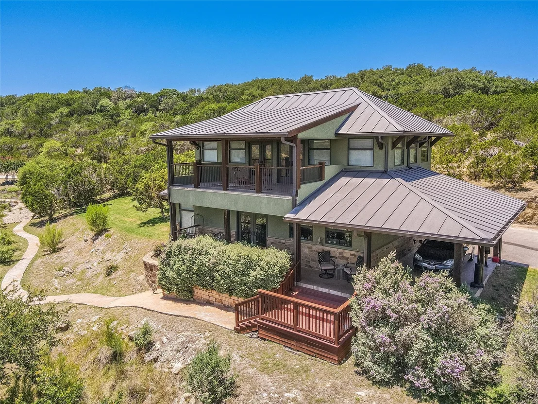 Photo of 400 Hillview RD