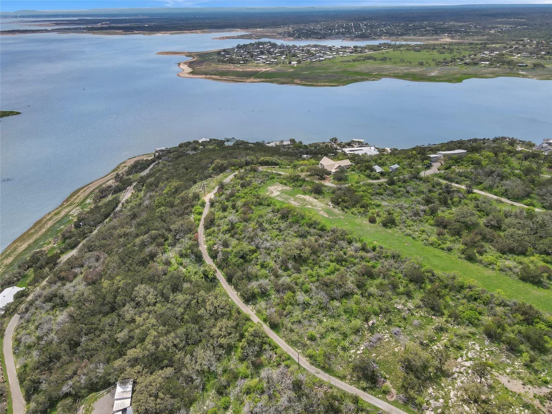 Photo of 628 Ed Low DR