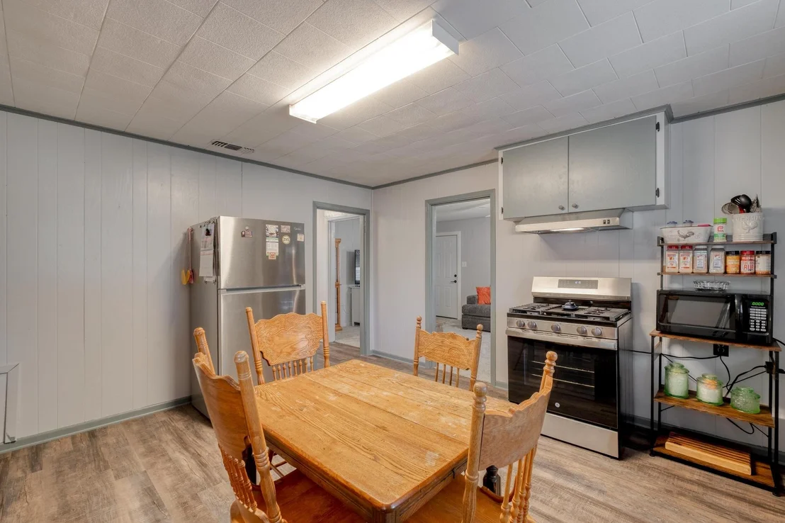 Photo of 602 Sloan ST