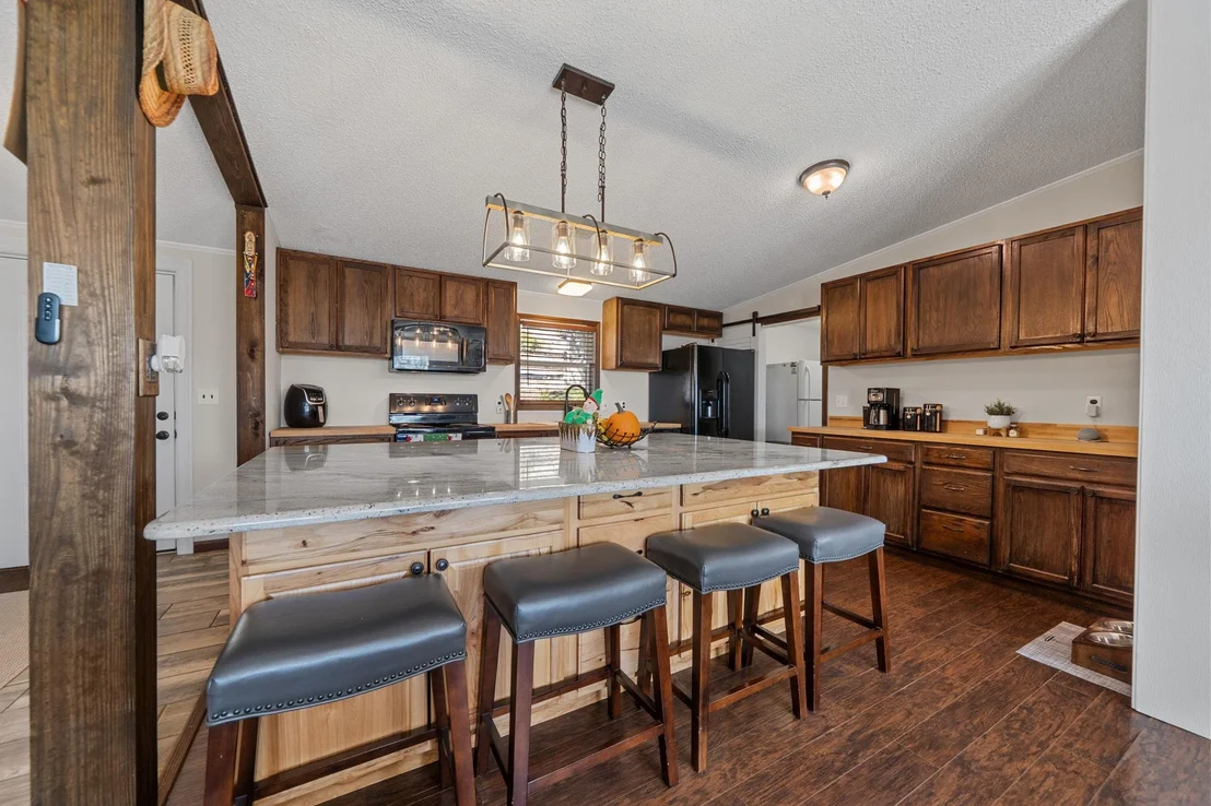 Photo of 28609 Paradise Manor DR