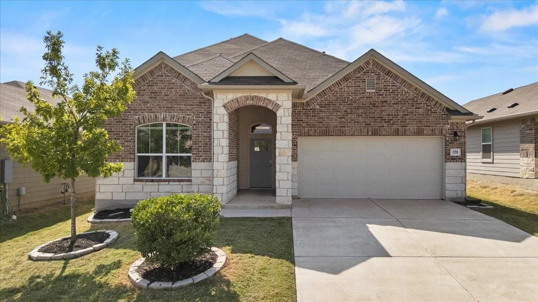 Photo of 220 Cherry Laurel LN