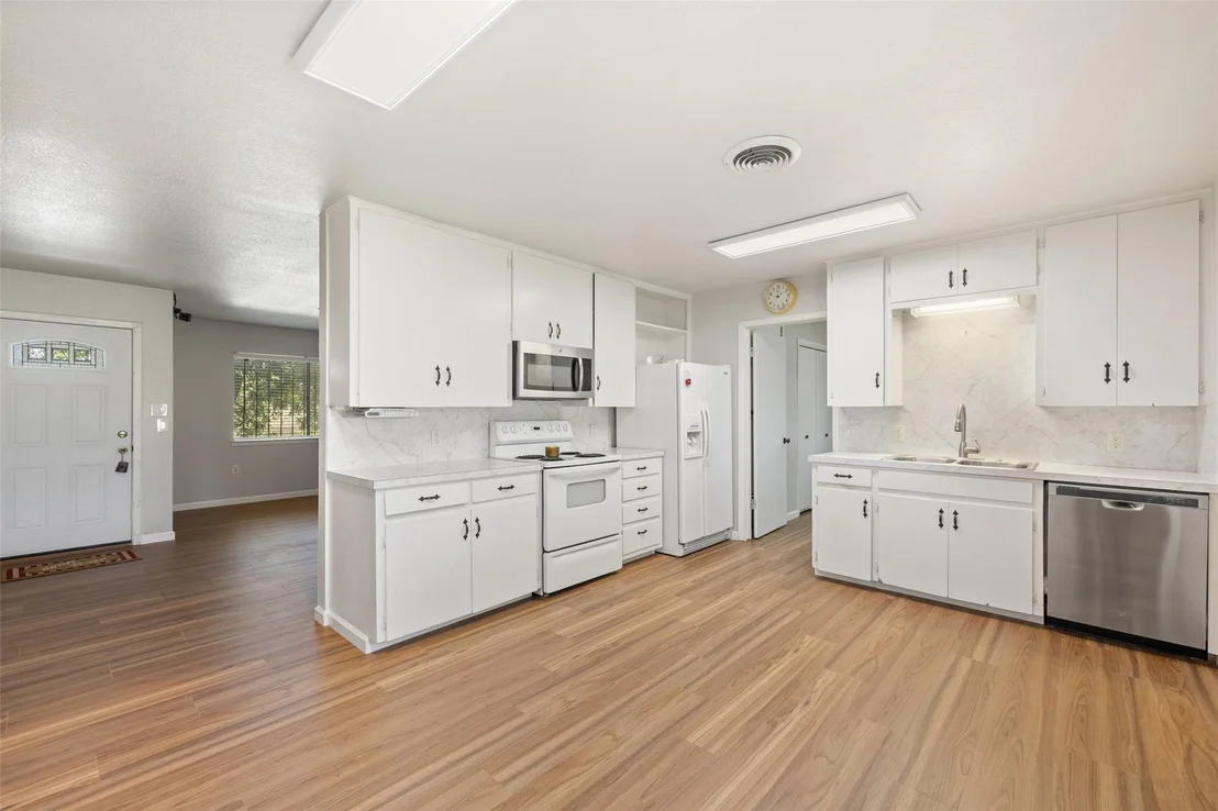 Photo of 6571 County Road 340