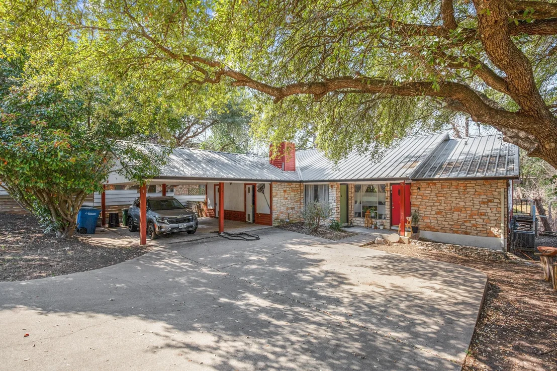 Photo of 5402 Brompton CIR