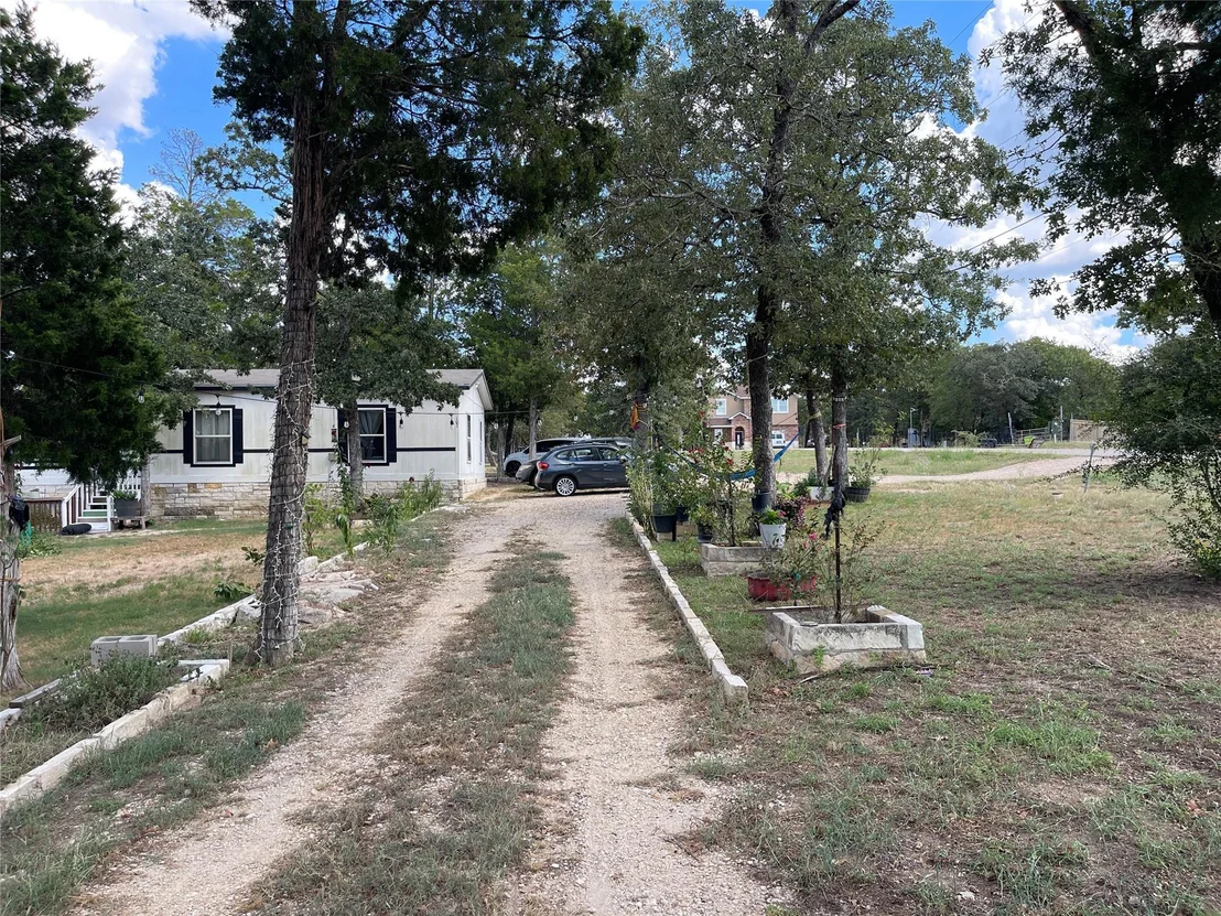 Photo of 103 Azalea Ave