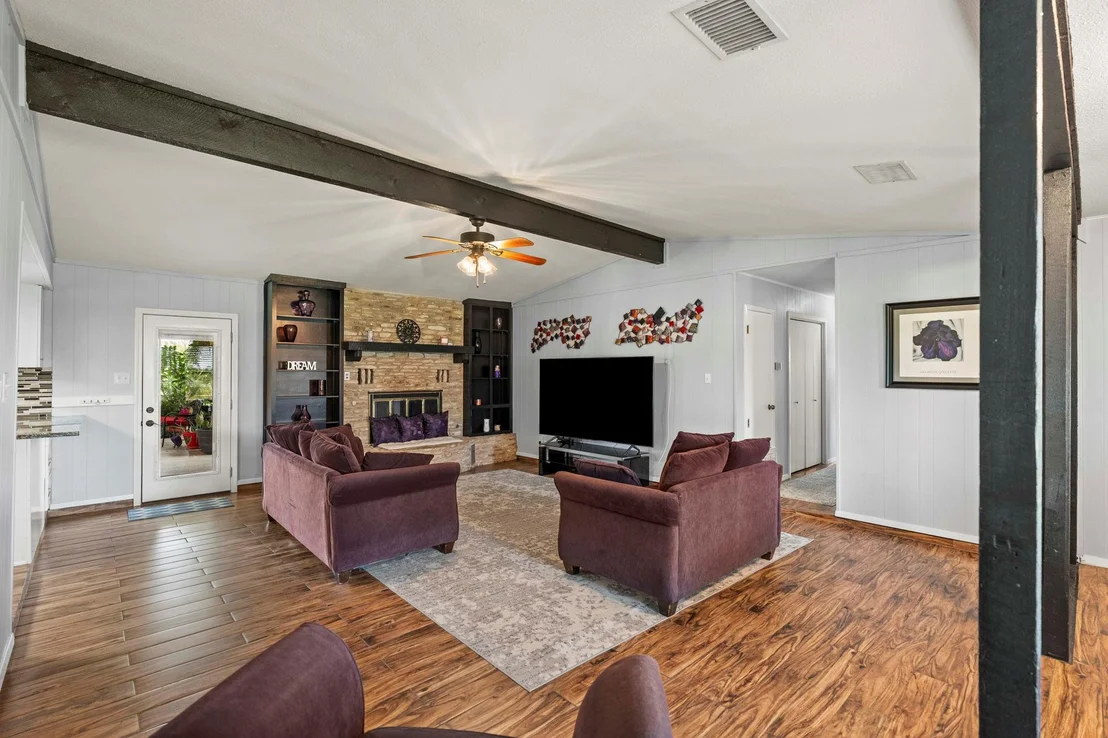 Photo of 130 Hy RD